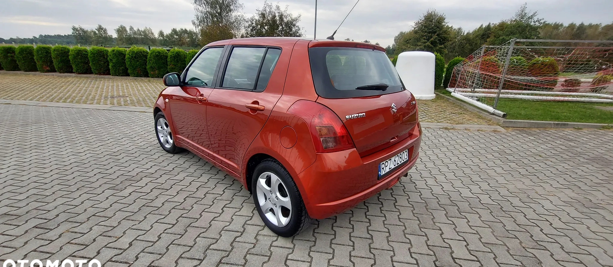 Suzuki Swift cena 18900 przebieg: 151000, rok produkcji 2007 z Hel małe 232